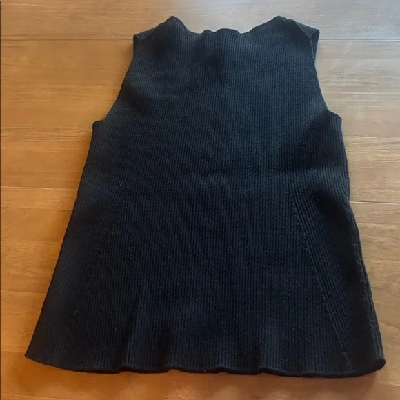 Ministry of Supply Black Ribbed Knit Top (Made in USA) - Picture 4 of 4